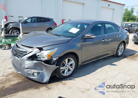 2015 Nissan Altima 2.5 Sv z USA, uszkodzony, nr VIN 1N4AL3AP7FC134459